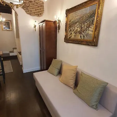 Apartman Town House *