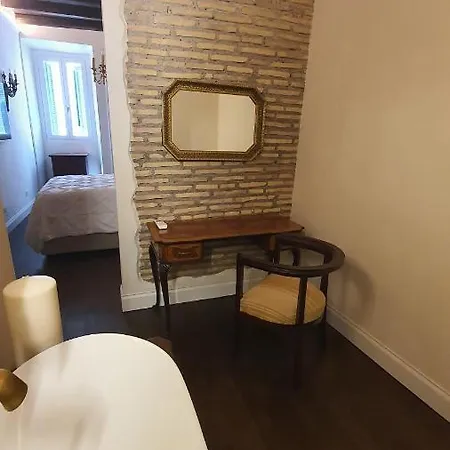 Town House Rom